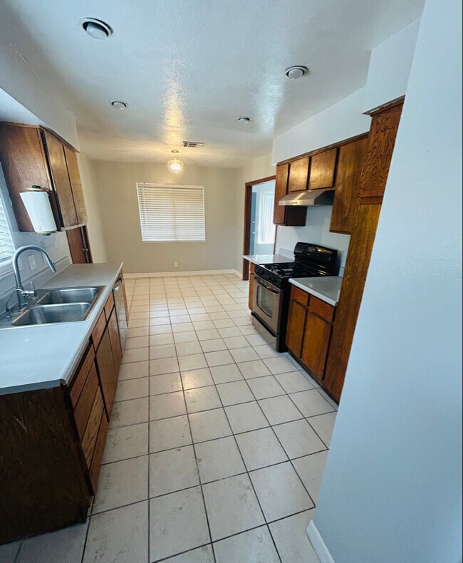 Foto del edificio - 115 Kendra Way