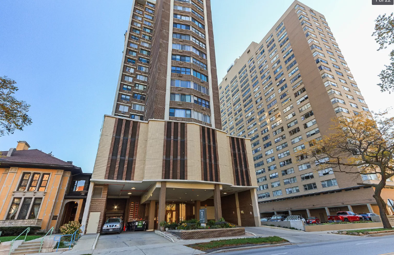 Foto principal - 6325 N Sheridan Rd