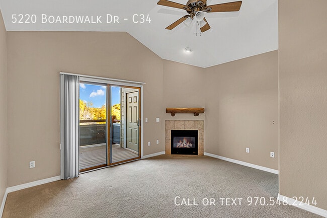 Foto del edificio - 5220 Boardwalk Dr