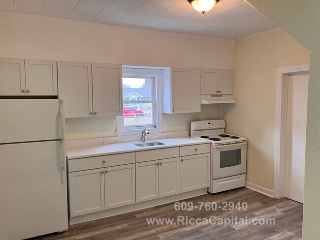 Foto del edificio - 308 13th St