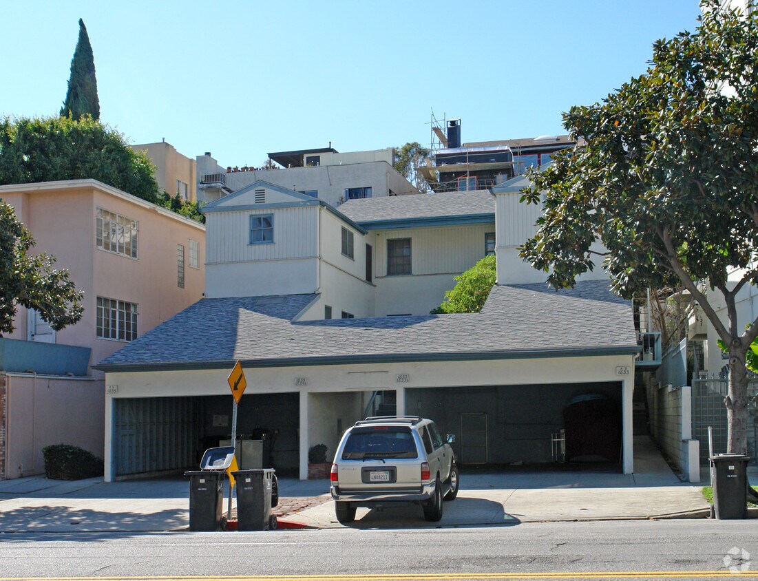 Building Photo - 1833-1835 S Beverly Glen Blvd