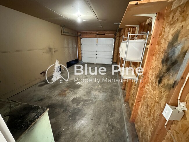 Foto del edificio - 2102 Stace St