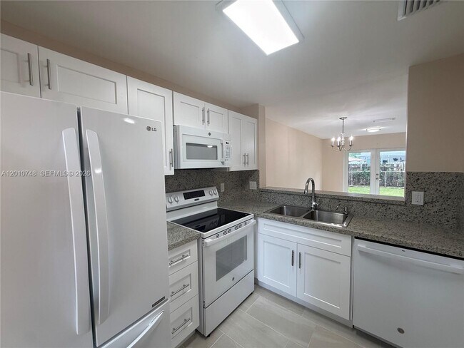 Building Photo - 13414 SW 263rd St