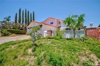 Building Photo - 1447 W Toscanini Dr