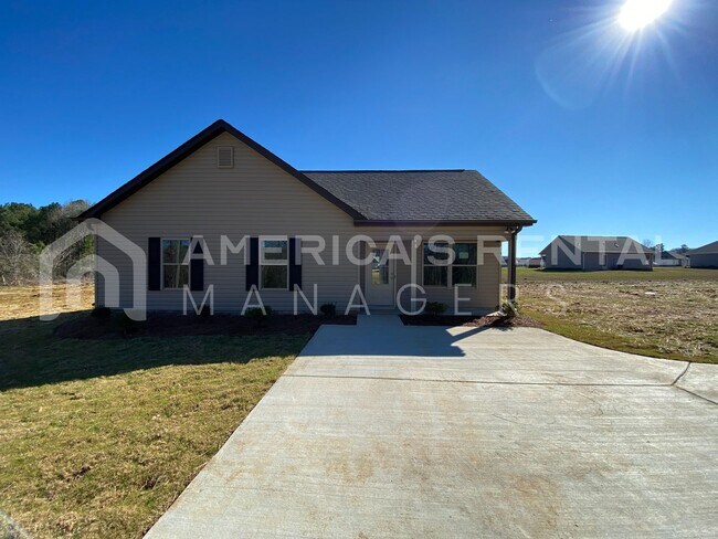 Foto del edificio - Home for Rent in Talladega, AL! Available ...