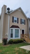 Building Photo - 347 Jamestown Manor Dr