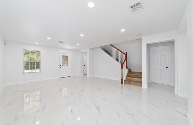 Foto del edificio - 13106 Crescent Manor Ln
