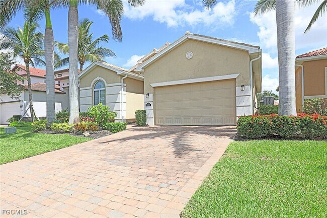 Building Photo - 8100 Banyan Breeze Way
