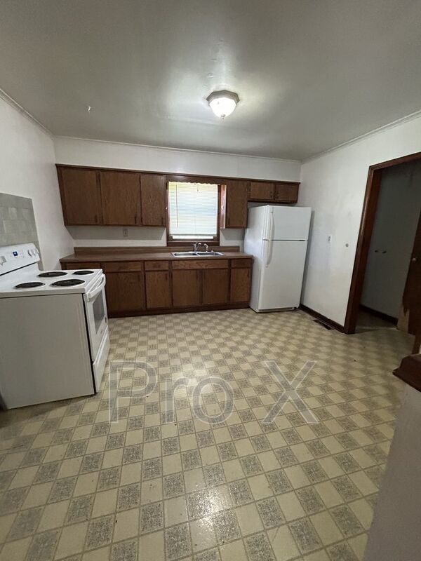 Foto del edificio - 403 E Jefferson St