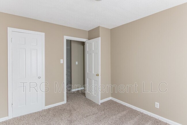 Foto del edificio - 2646 E Grail St