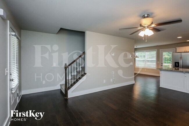 Building Photo - 6575 Terracewood Ln