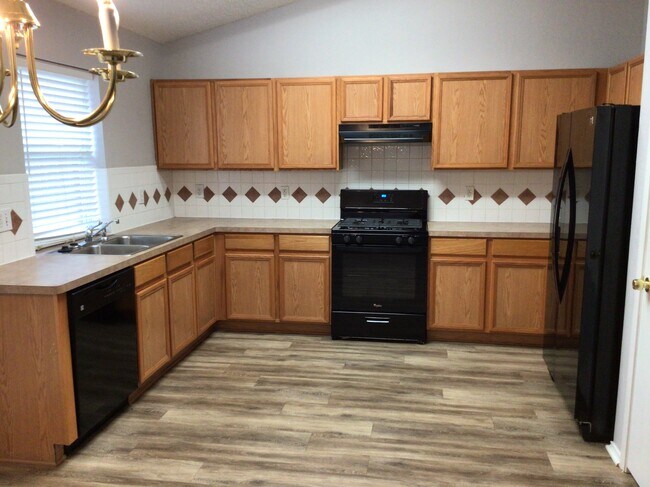 Building Photo - 4809 Madyson Ridge Dr