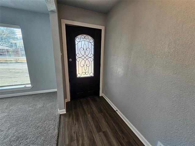 Foto del edificio - 4806 Cliffwood Dr