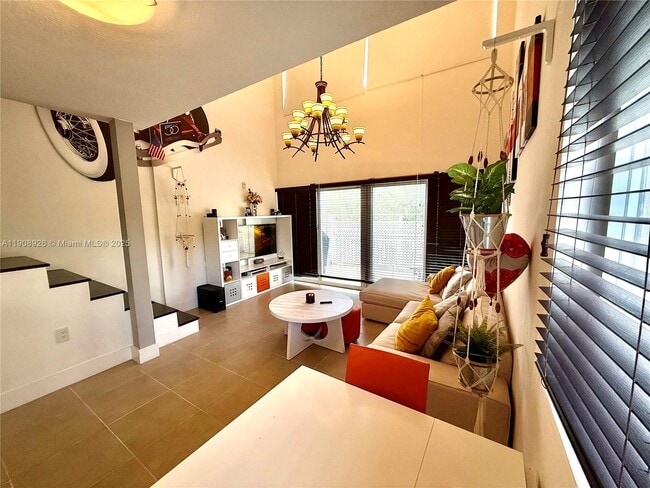 Foto del edificio - 498 SW 2nd St