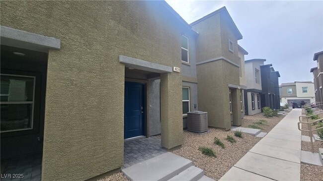 Building Photo - 4839 Orchid Rdg Ave