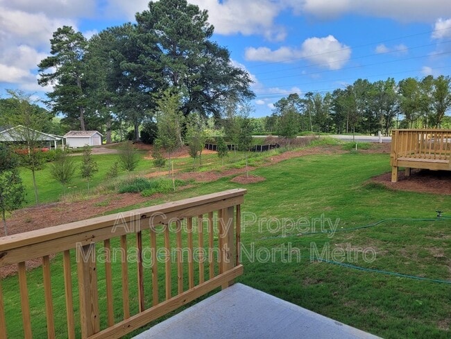 Photo - 18 Berry Dr House