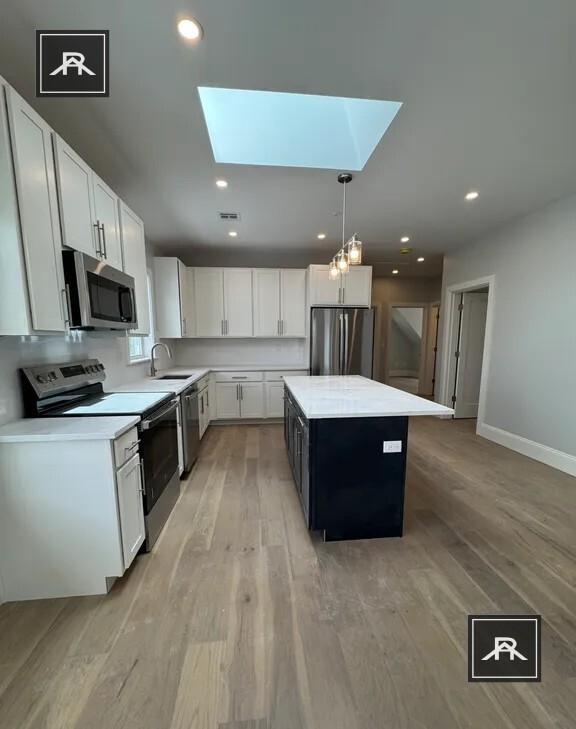 Building Photo - 3 bedroom in Brighton MA 02135