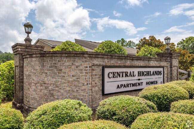 Entrada - Central Highlands Apartment Homes
