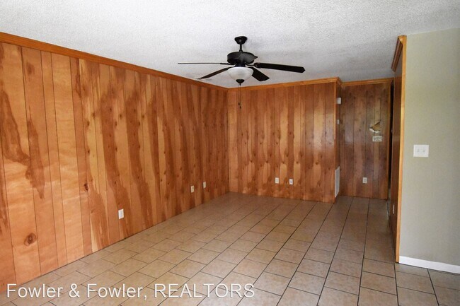 Foto del edificio - 3 br, 2 bath House - 1113 Asheboro St