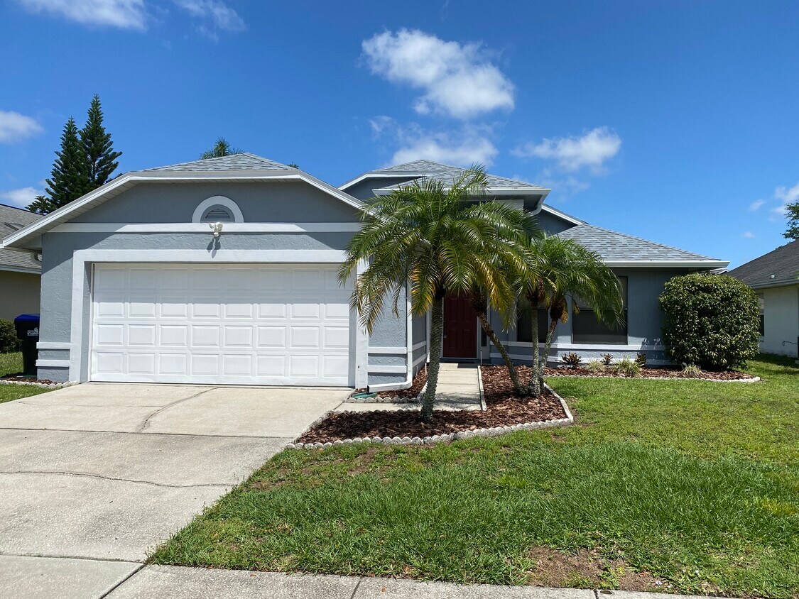 Primary Photo - 5601 Deepdale Dr