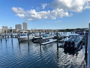 Building Photo - 18041 Biscayne Blvd