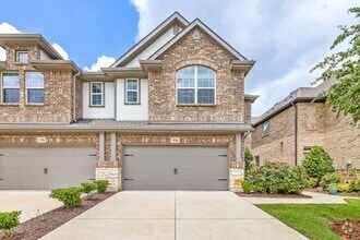 Building Photo - 974 Mikaela Dr