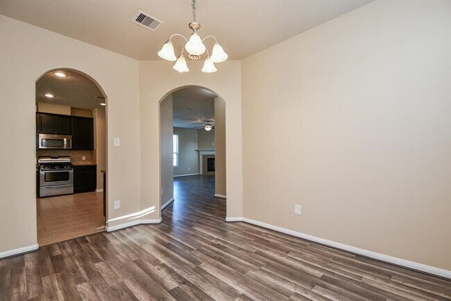 Building Photo - 19311 Vermillion Ct