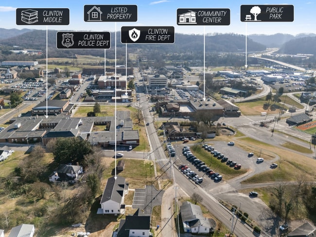 Building Photo - 313 W Broad St