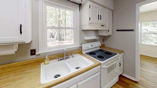 Foto del edificio - 605 Webster St