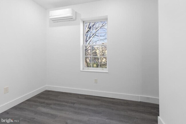 Foto del edificio - 212 Catharine St