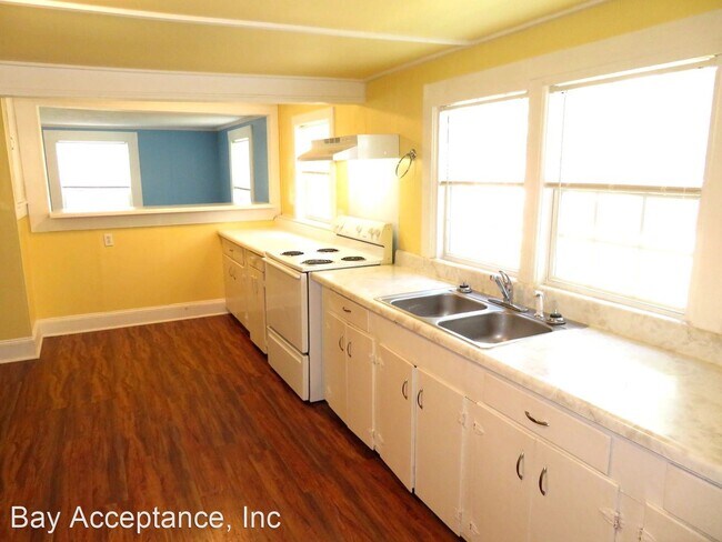 Foto del edificio - 3 br, 1 bath House - 409 Watertower Road
