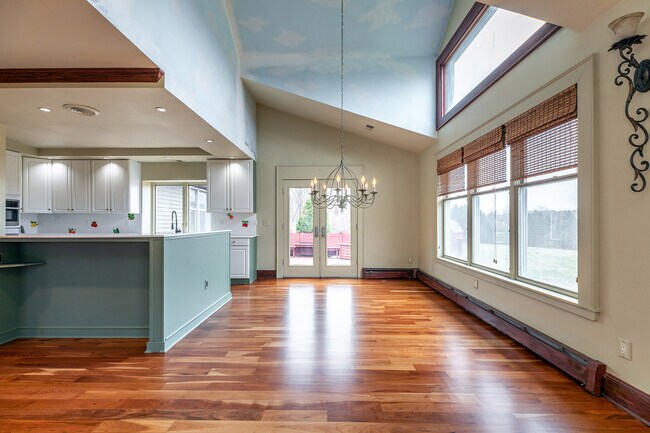 Foto del edificio - 411 Beach St