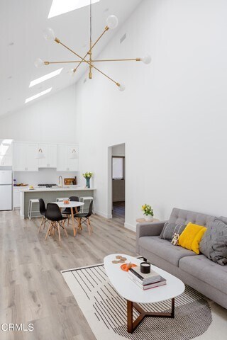 Foto del edificio - 6010 Oak Hill Pl