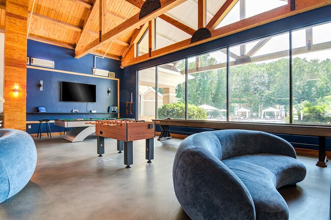 Yugo Auburn North-POI-034 - Yugo Auburn North Apartments