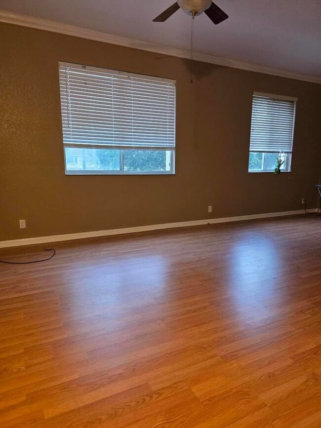 Photo - 2866 S Oasis Dr Townhome