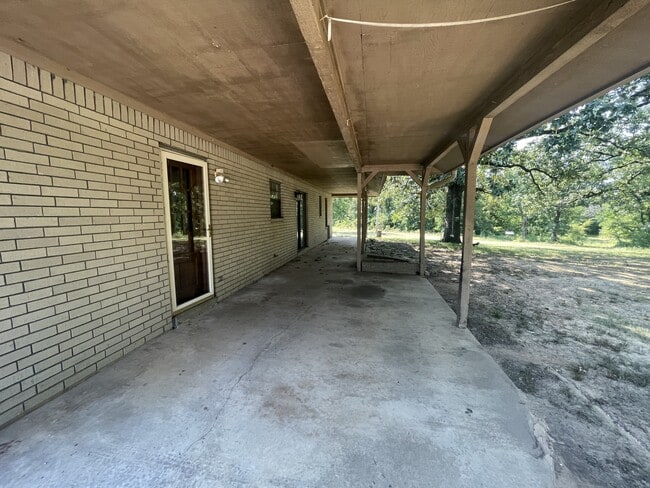 Building Photo - 1401 Folsom Blvd