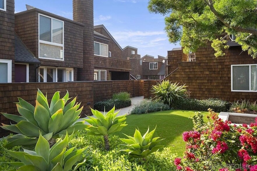 Photo - 325 S Sierra Avenue Unit 25