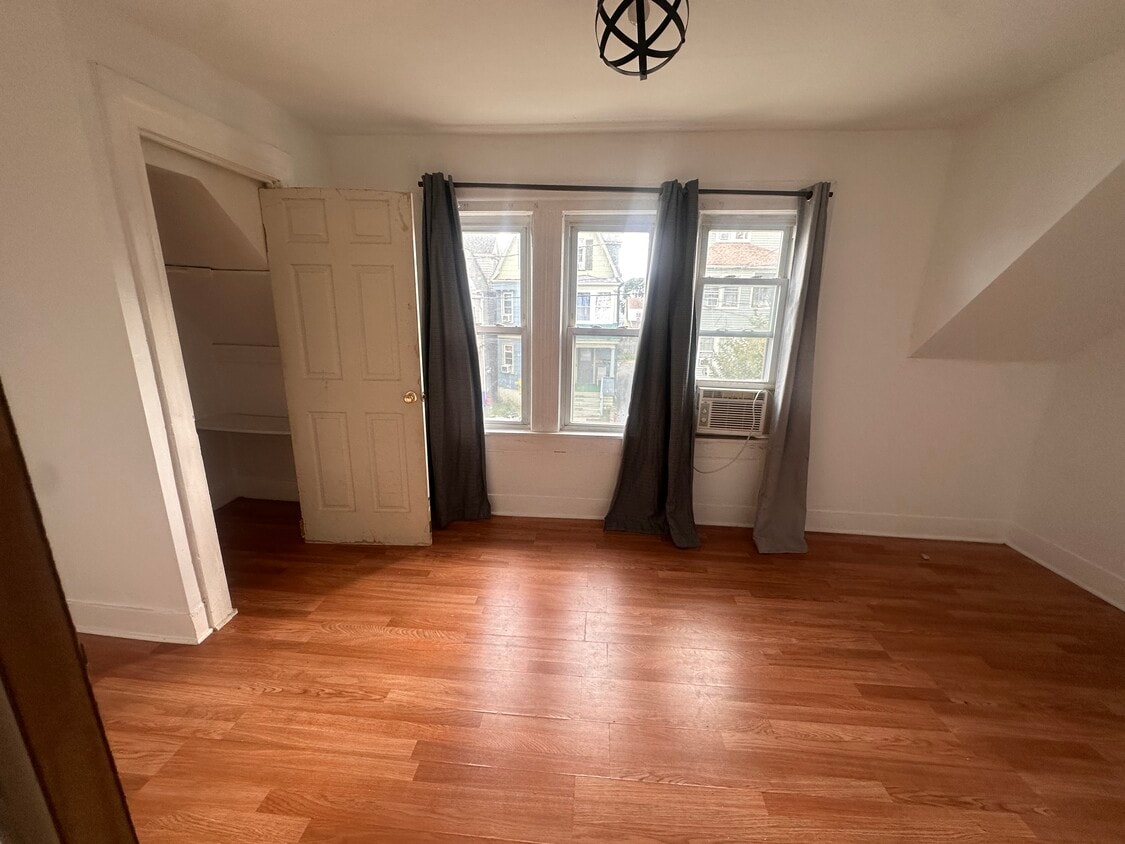 Bedroom - 21 Elm St