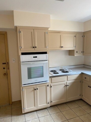 Building Photo - 1517 Bonnie Brae