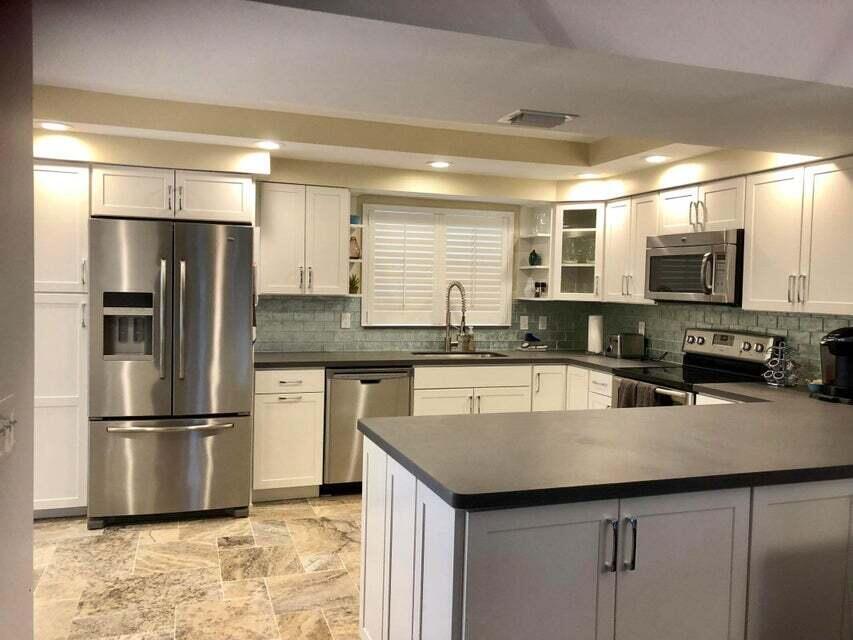Foto principal - 7338 Clunie Pl