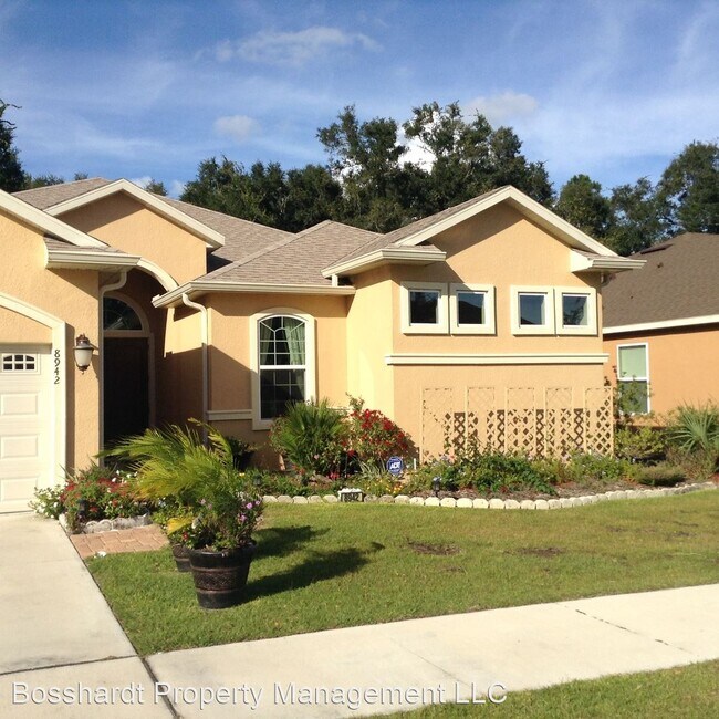 Building Photo - 5 br, 3.5 bath House - 8942 SW 73rd Lane