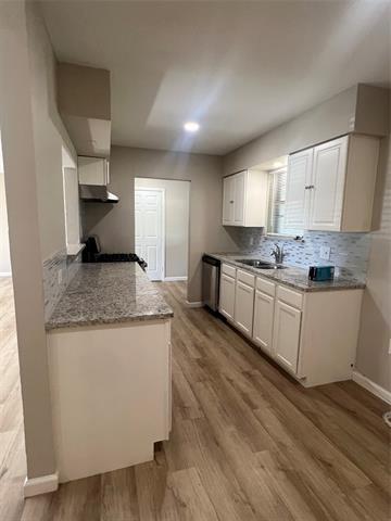 Building Photo - 1216 E Park Dr