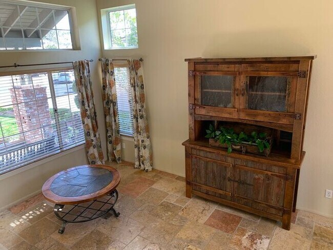 Building Photo - 30665 Yosemite Dr