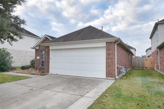 Building Photo - 30315 Castle Forest Dr