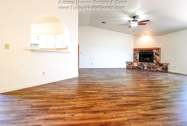 Building Photo - Arizona Homes Rentals and Sales
