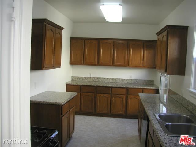 Foto del edificio - 1218 S Orange Grove Ave