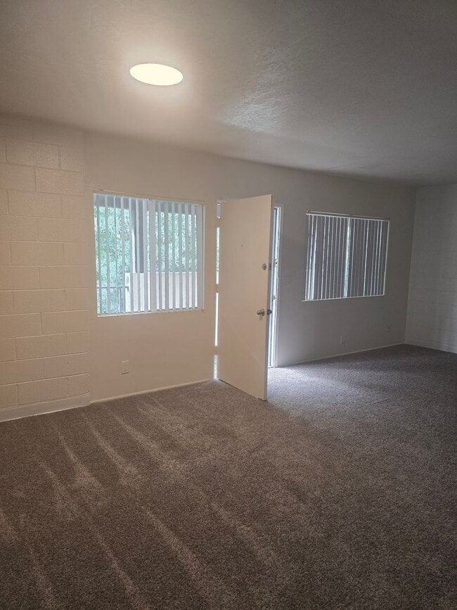 Interior Photo - The Lowell Apartments