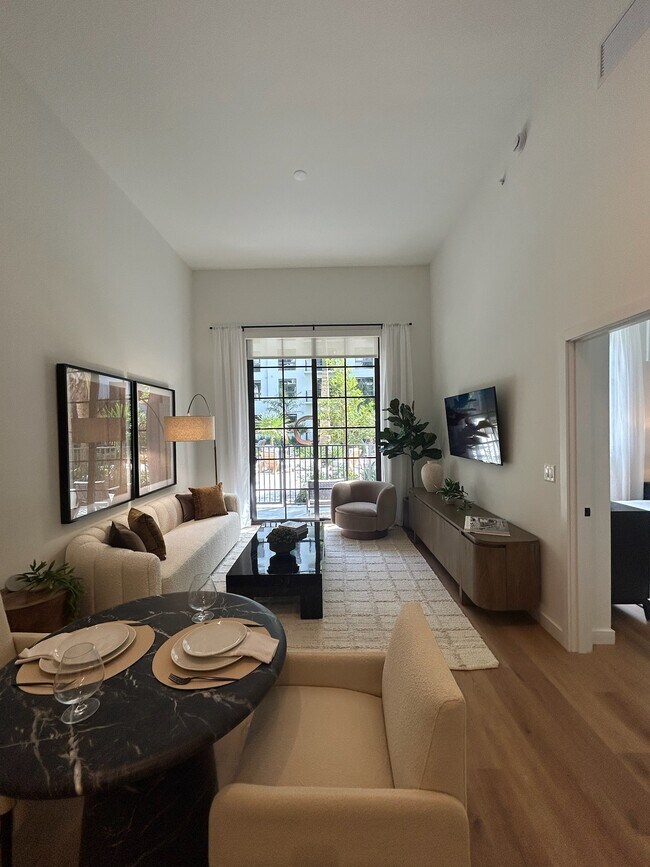 Foto del edificio - 1625 NE 124th St