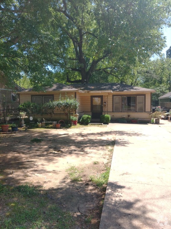 Holly Park Apartments under 2,000 Shreveport, LA 4 Rentals