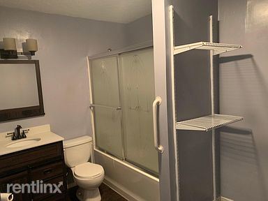 Building Photo - 3 br, 1 bath House - 2830 Celina Dr